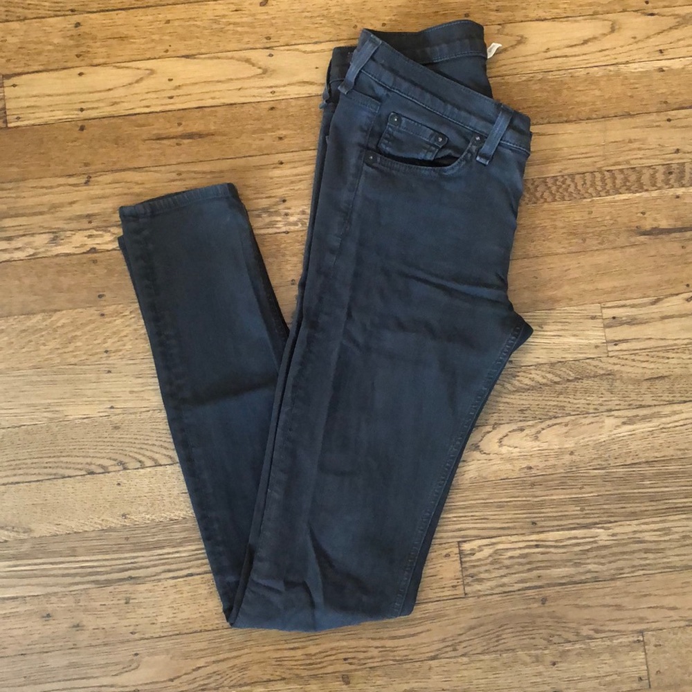 SOLD Rag and bone skinny jeans size 25